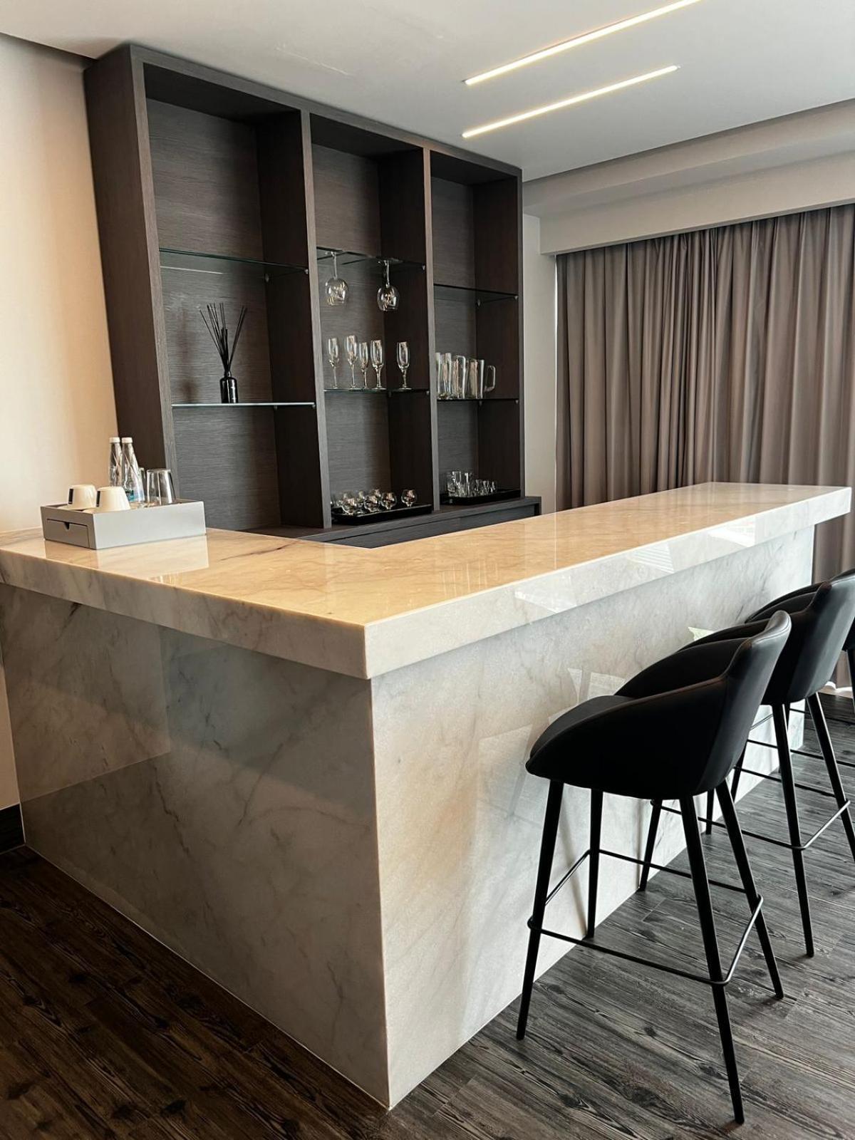 Baruk Guadalajara Hotel De Autor Exterior photo A bar in a private home